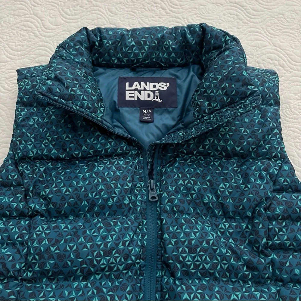 Lands End Women’s Down Filled Puffer Vest Sz MP (10-12) - Picture 4 of 13